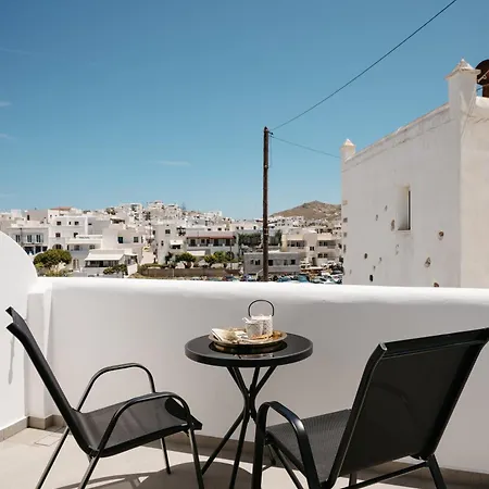 Anora Naxos Aparthotel 3*